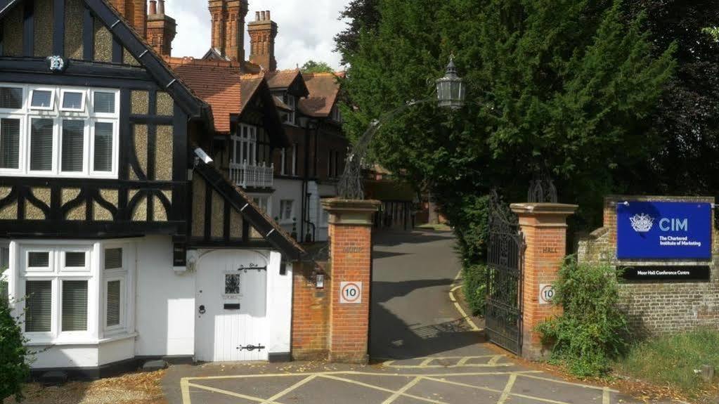 Cim Business Centre Hotel Maidenhead Exterior foto